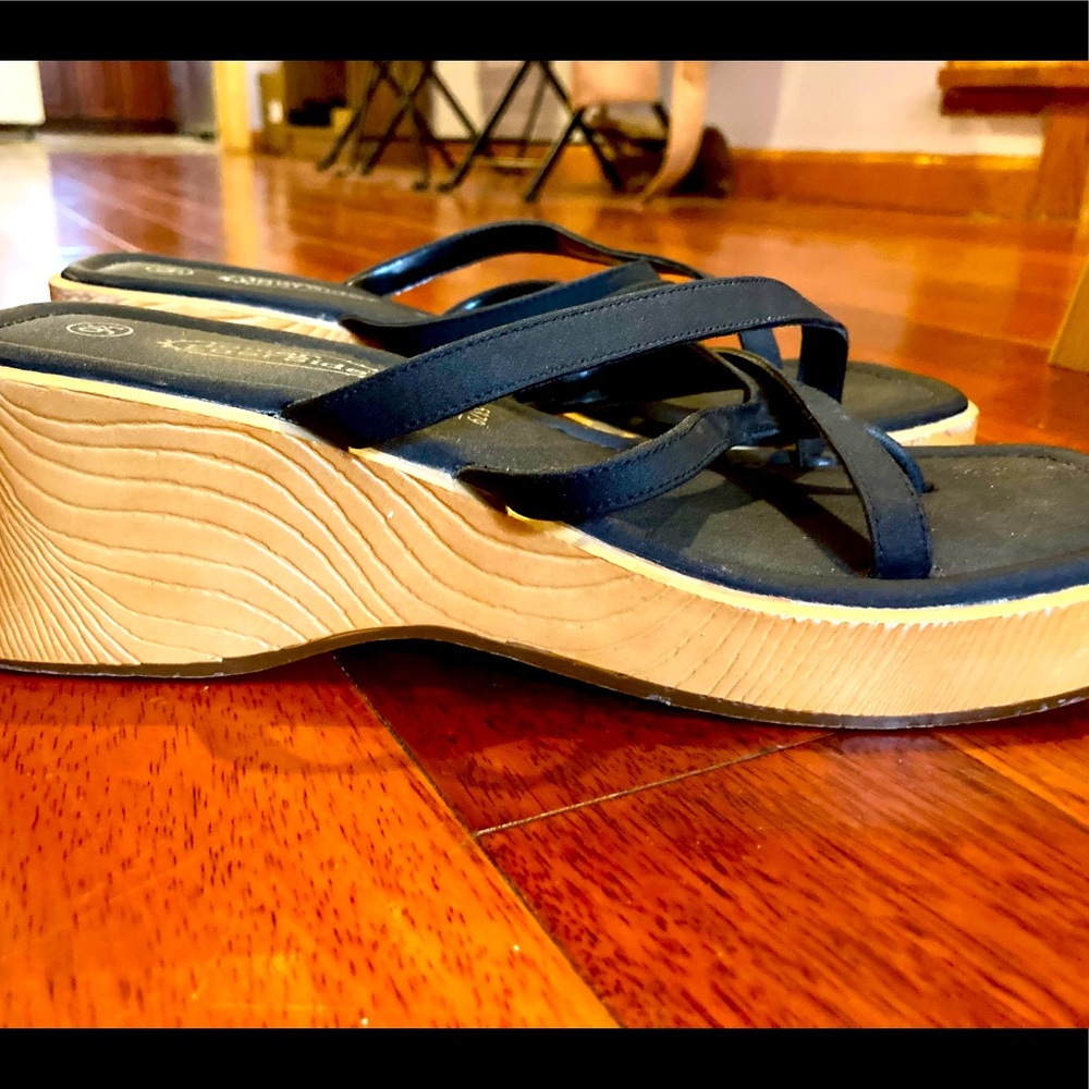 Y2k platform sandals